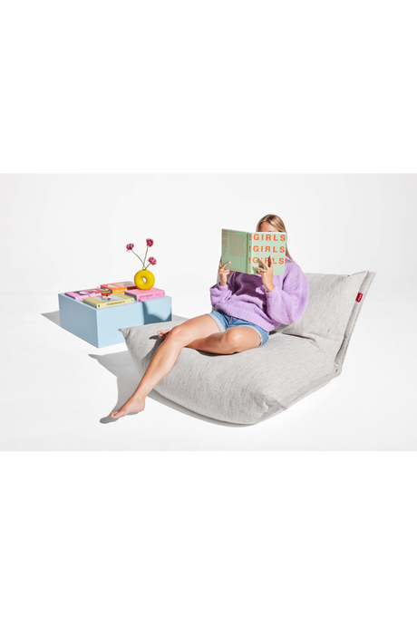 Back-Buttoned Modern Easy Chair | Fatboy The BonBaron Mingle | OROA.com