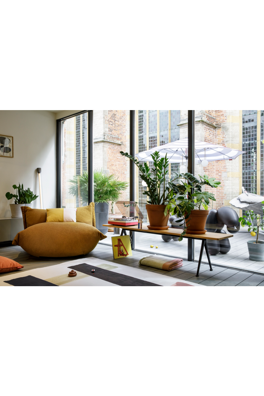 Modern Adjustable Easy Chair | Fatboy The BonBaron Sherpa | OROA.com