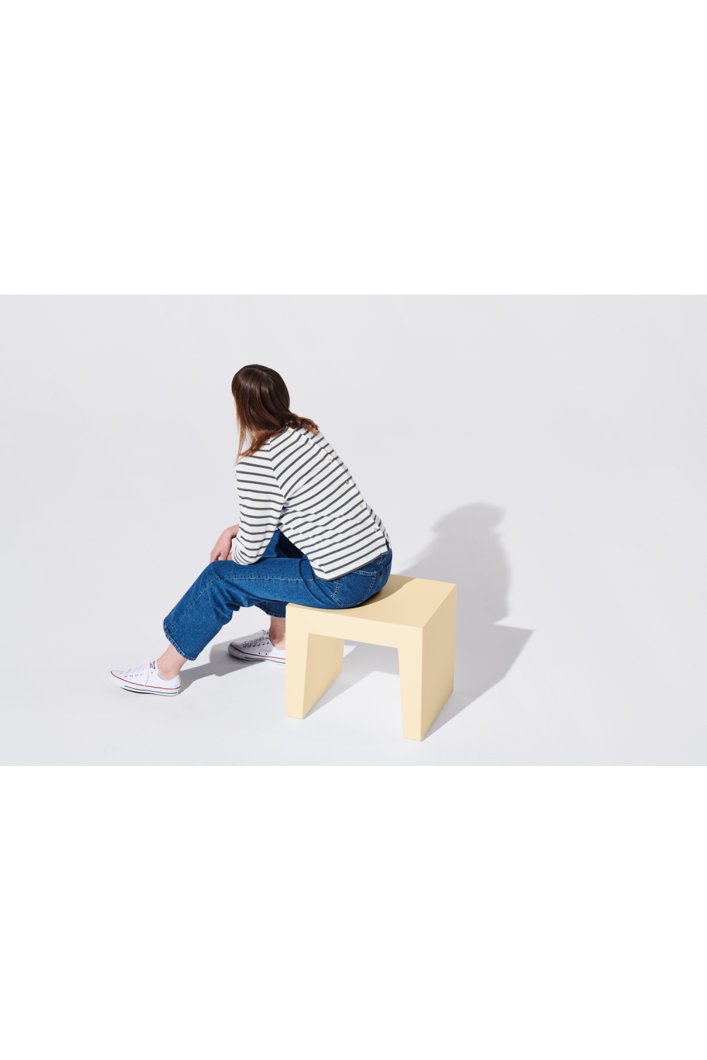 Minimalist Outdoor Stool | Fatboy Concrete | OROA.com