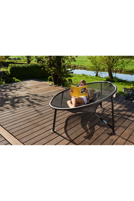 Knitted Net Lounger | Fatboy® Netorious | OROA.com