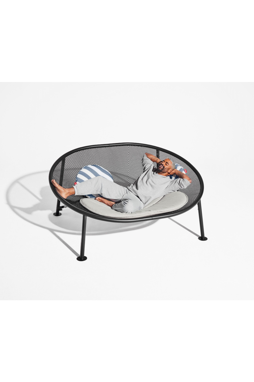 Knitted Outdoor Lounger Pillow | Fatboy Netorious | OROA.com