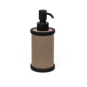 Metal Finish Bathroom Set | Pinetti Carol | OROA.com