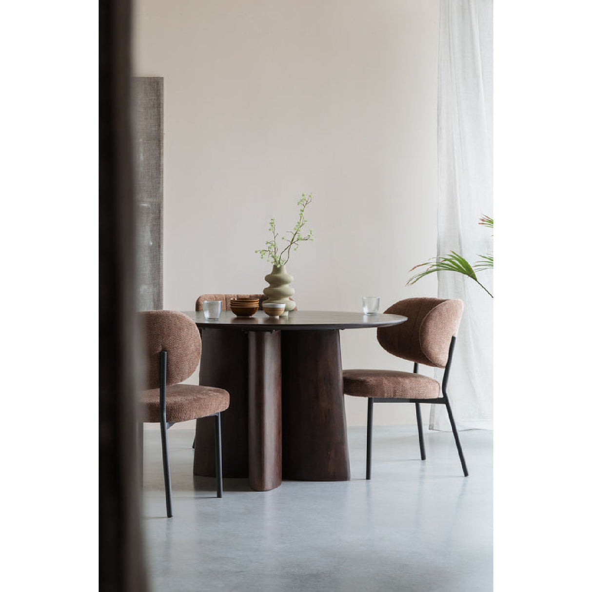   Modern European furniture - Mango Wood Round Dining Table - www.oroa.com | Oroa.com