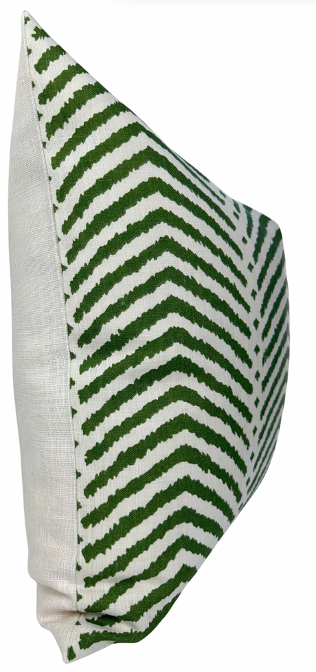 Green Indoor & Outdoor Pillow Cover | DEKOWE Schumacher