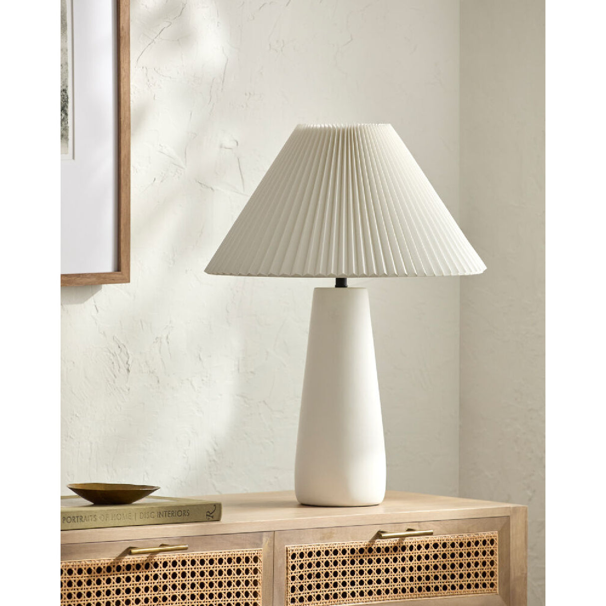   Pleated White Cotton Table Lamp | Oroa.com