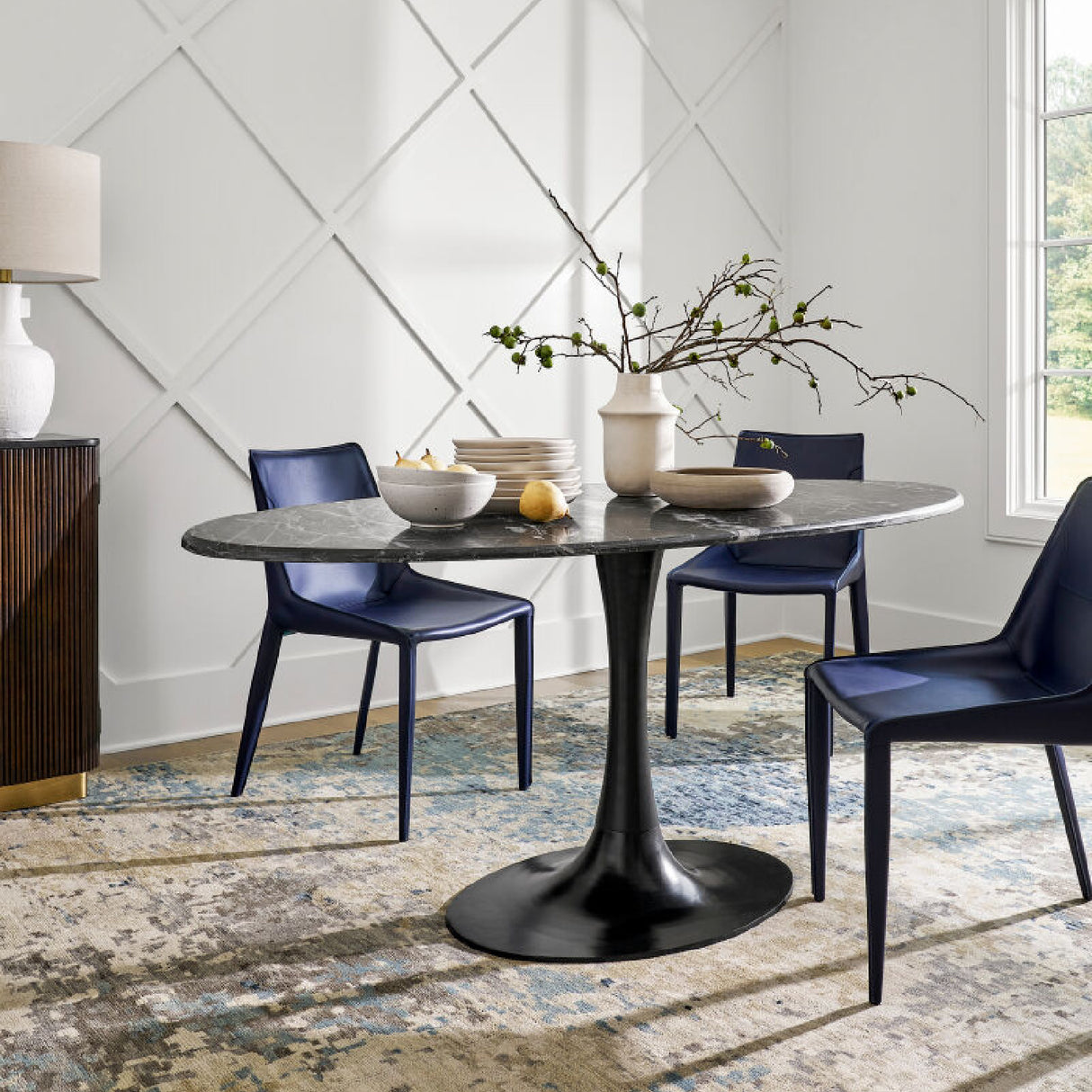   Oval Pedestal Dining Table | Oroa.com