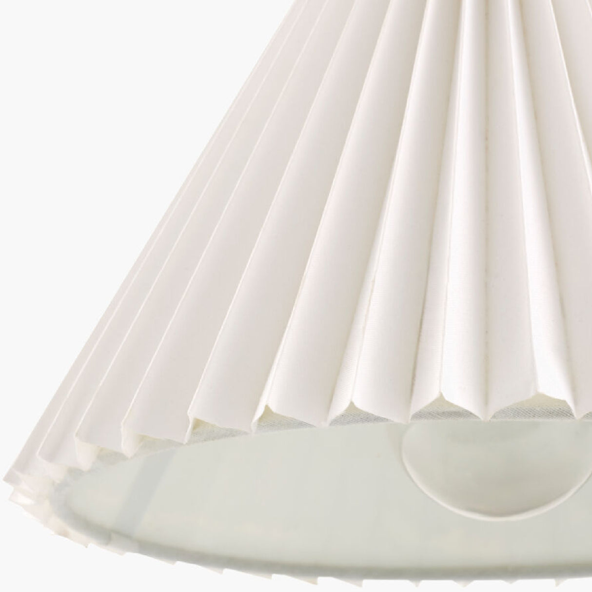   Pleated White Linen Wall Lamp | Oroa.com