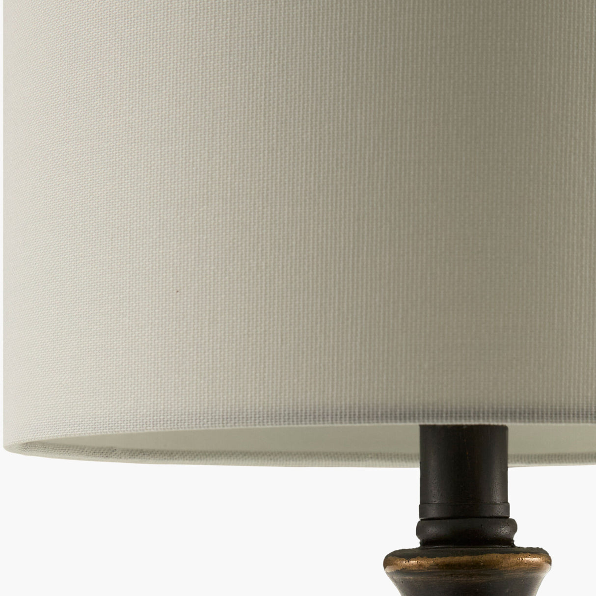   Linen Drum Shade Table Lamp | Oroa.com