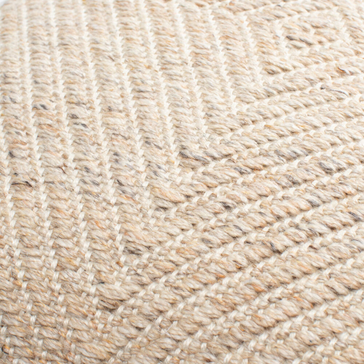   Woven Yarn Pillow | Oroa.com
