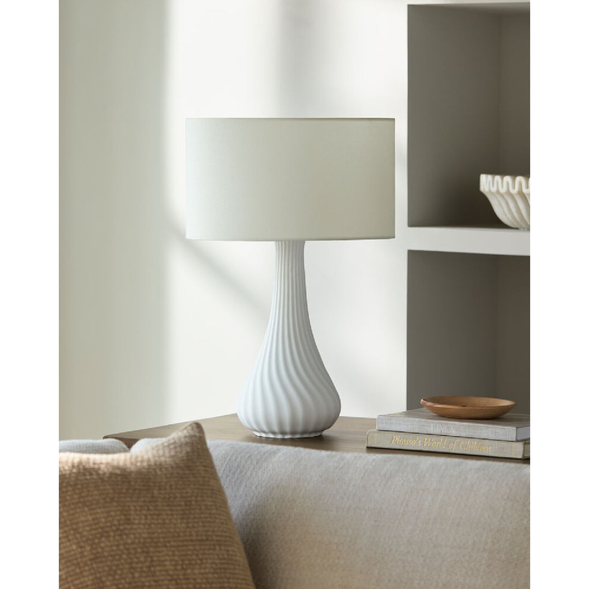   White Concrete Linen Table Lamp | Oroa.com