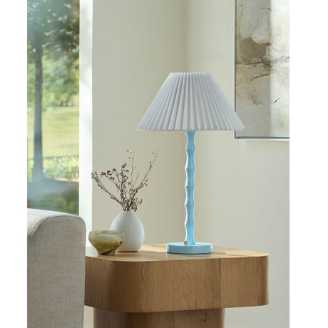 Modern European furniture - Pleated Linen Iron Table Lamp - www.oroa.com