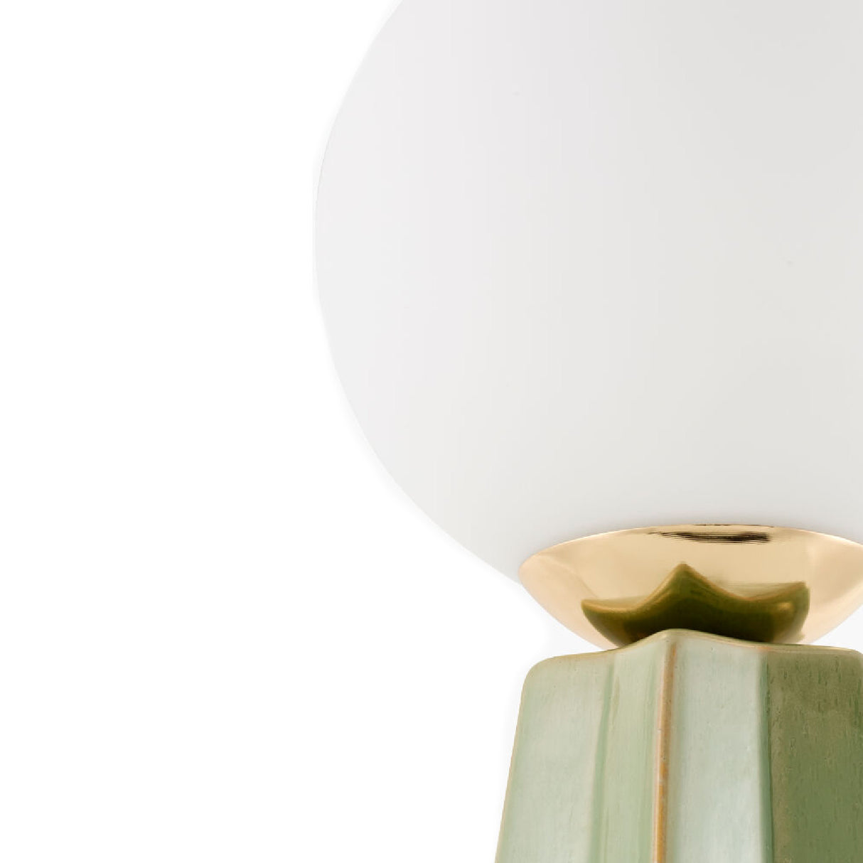   White Glass Globe Table Lamp | Oroa.com