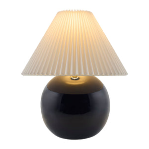   Pleated White Fabric Table Lamp | Oroa.com