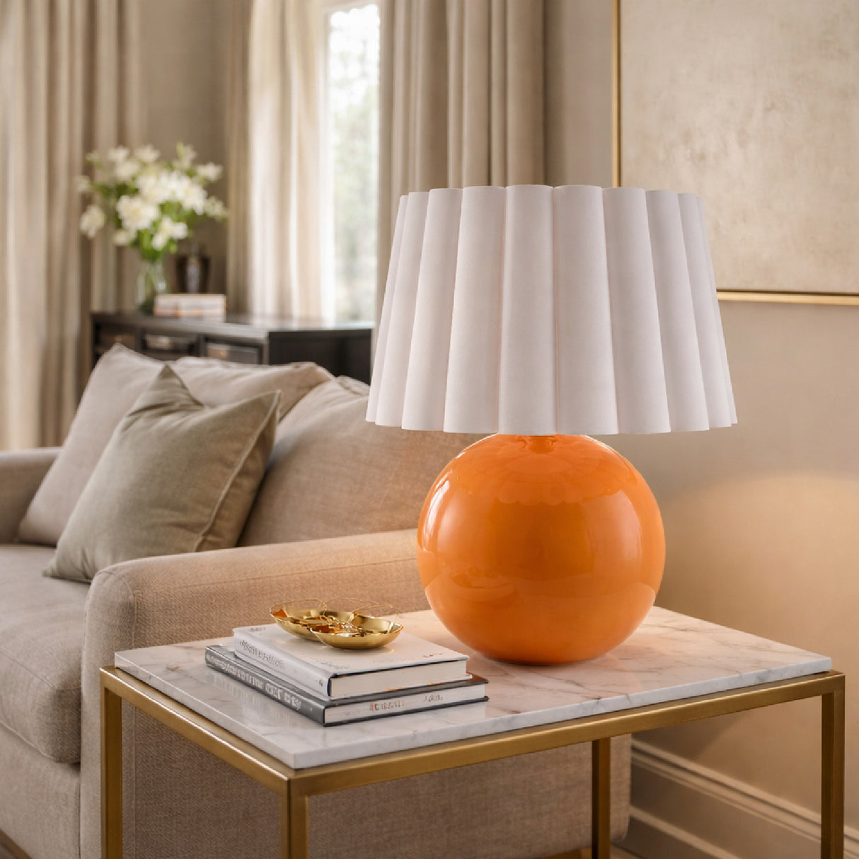   Scalloped White Fabric Table Lamp | Oroa.com