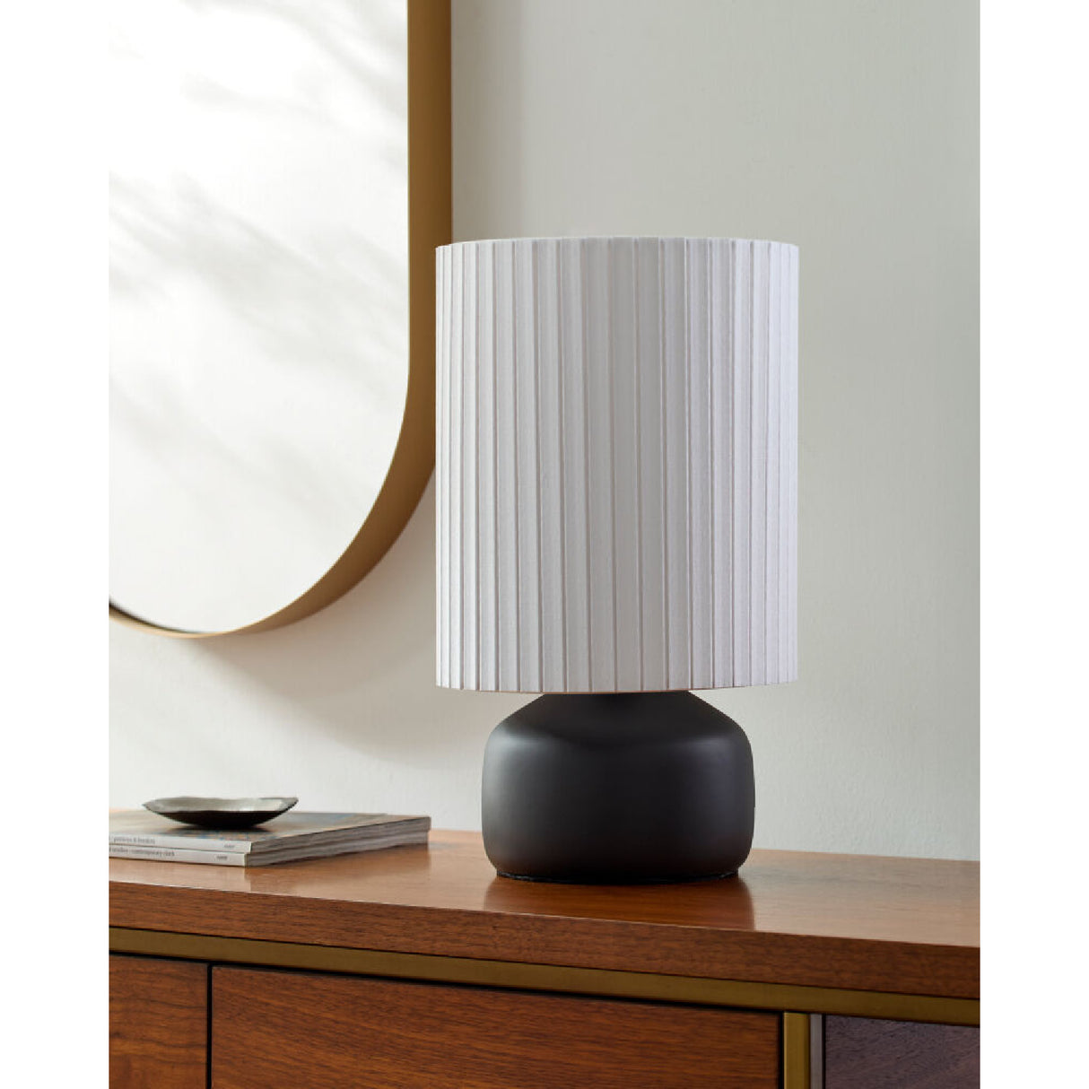   Reeded Linen Accent Table Lamp | Oroa.com
