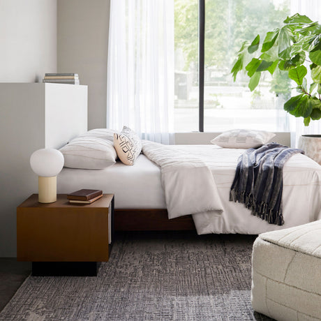   Modern European furniture - Round White Glass Table Lamp - www.oroa.com | Oroa.com