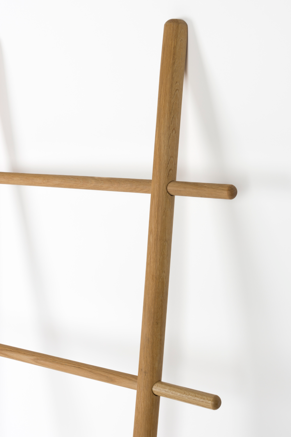 Oak Wood Ladder | DF Jhon | Oroa.com
