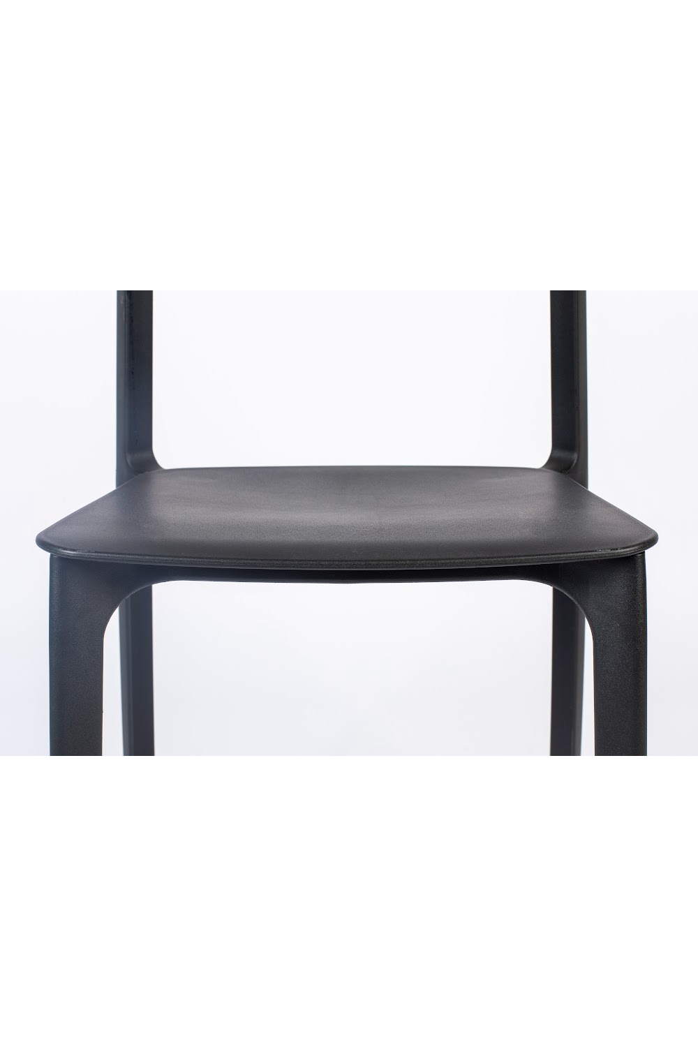 Fiberglass Modern Dining Chairs (4) | DF Clive | Oroa.com