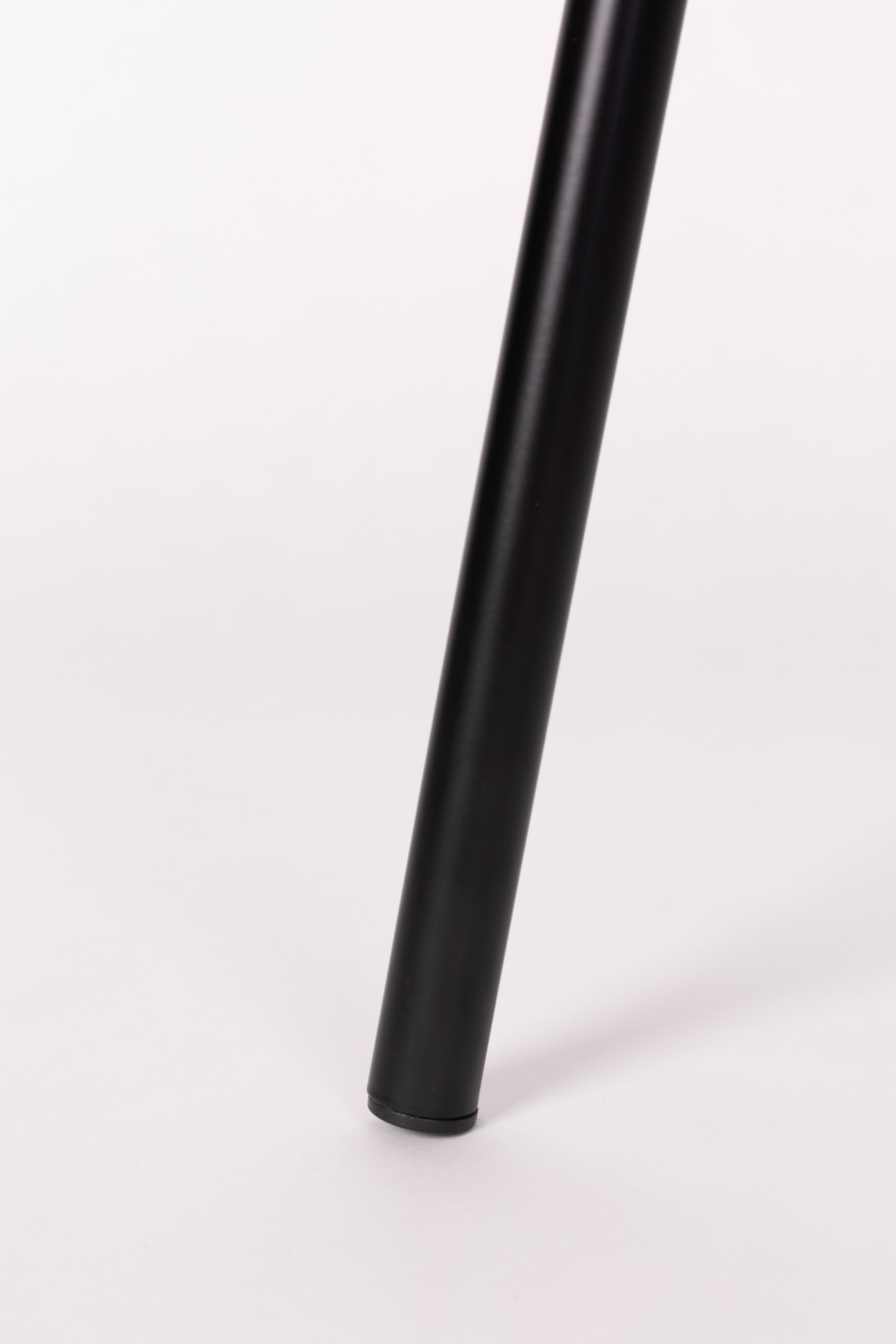 Modern Dining Armchairs (2) | DF Tjarda | OROA.com