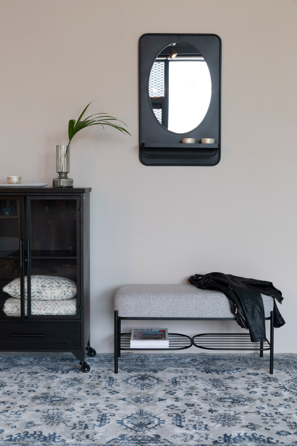 Gray Upholstered Bench | DF Milou | OROA.com