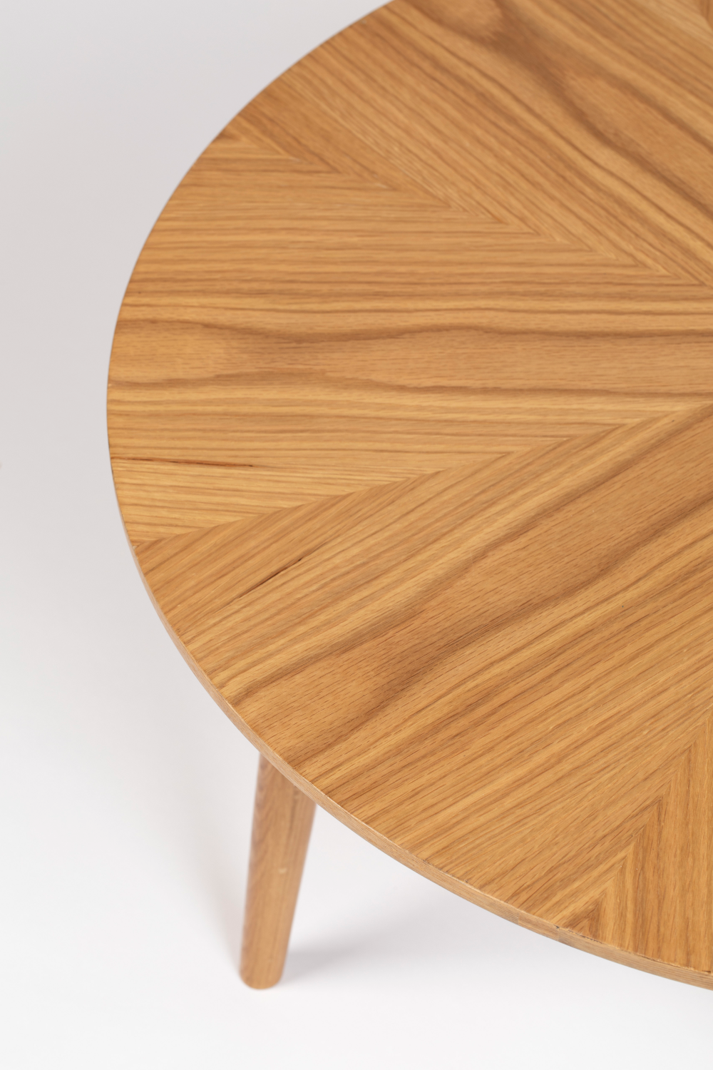 Round Oak Coffee Table | DF Fabio | Oroa.com