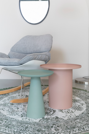 Minimalist Pedestal Side Table L | DF Ringar | OROA.com