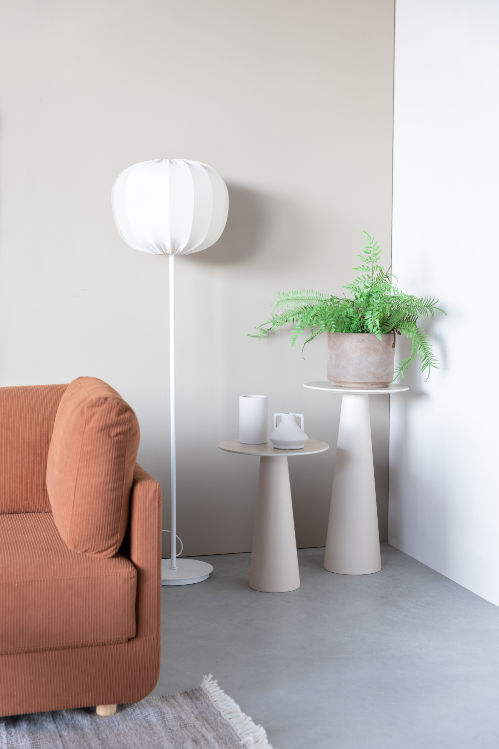 Ceramic Pedestal Side Table | DF Joya | OROA.com