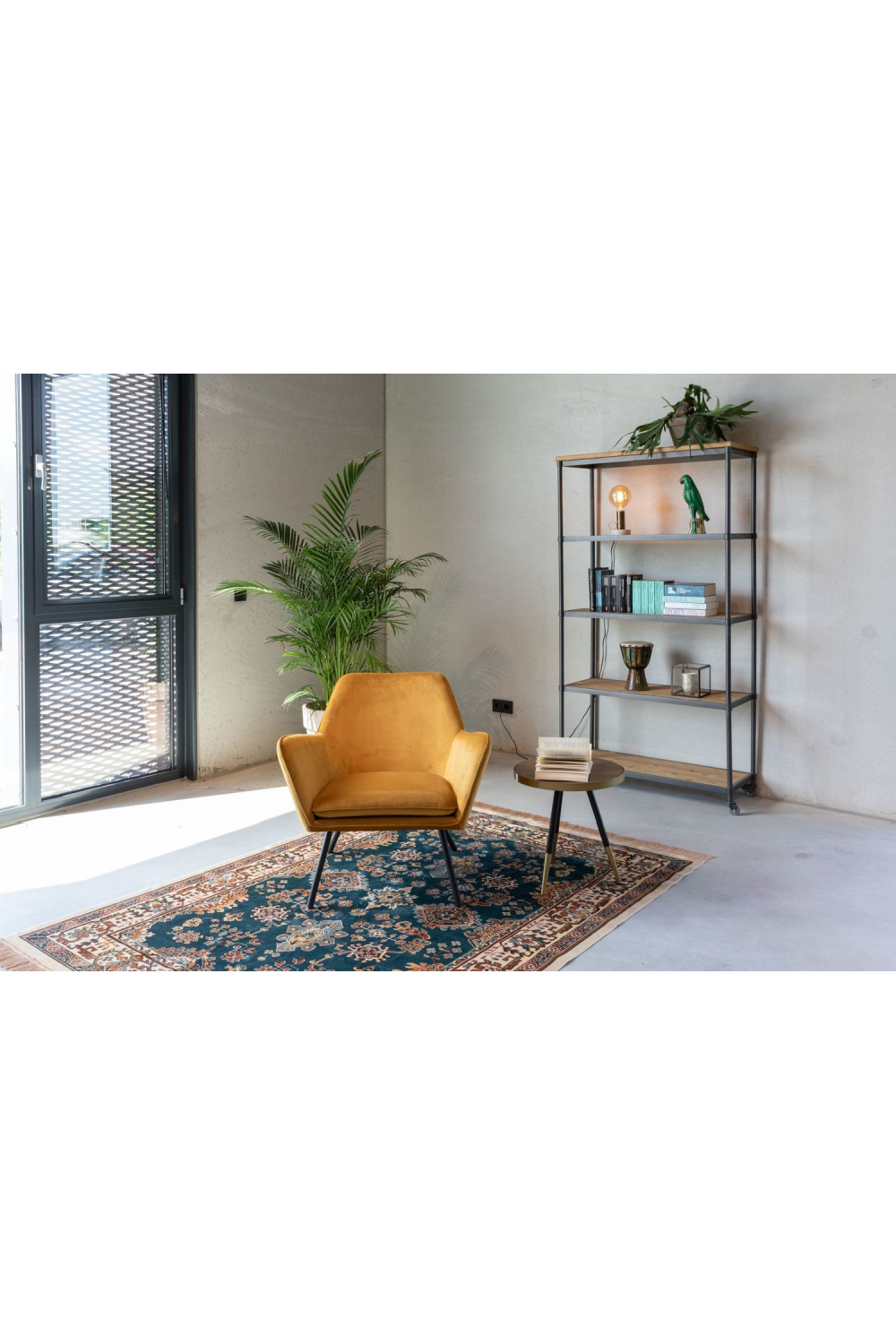 Gold Velvet Accent Chair | DF Bon | Oroatrade.com