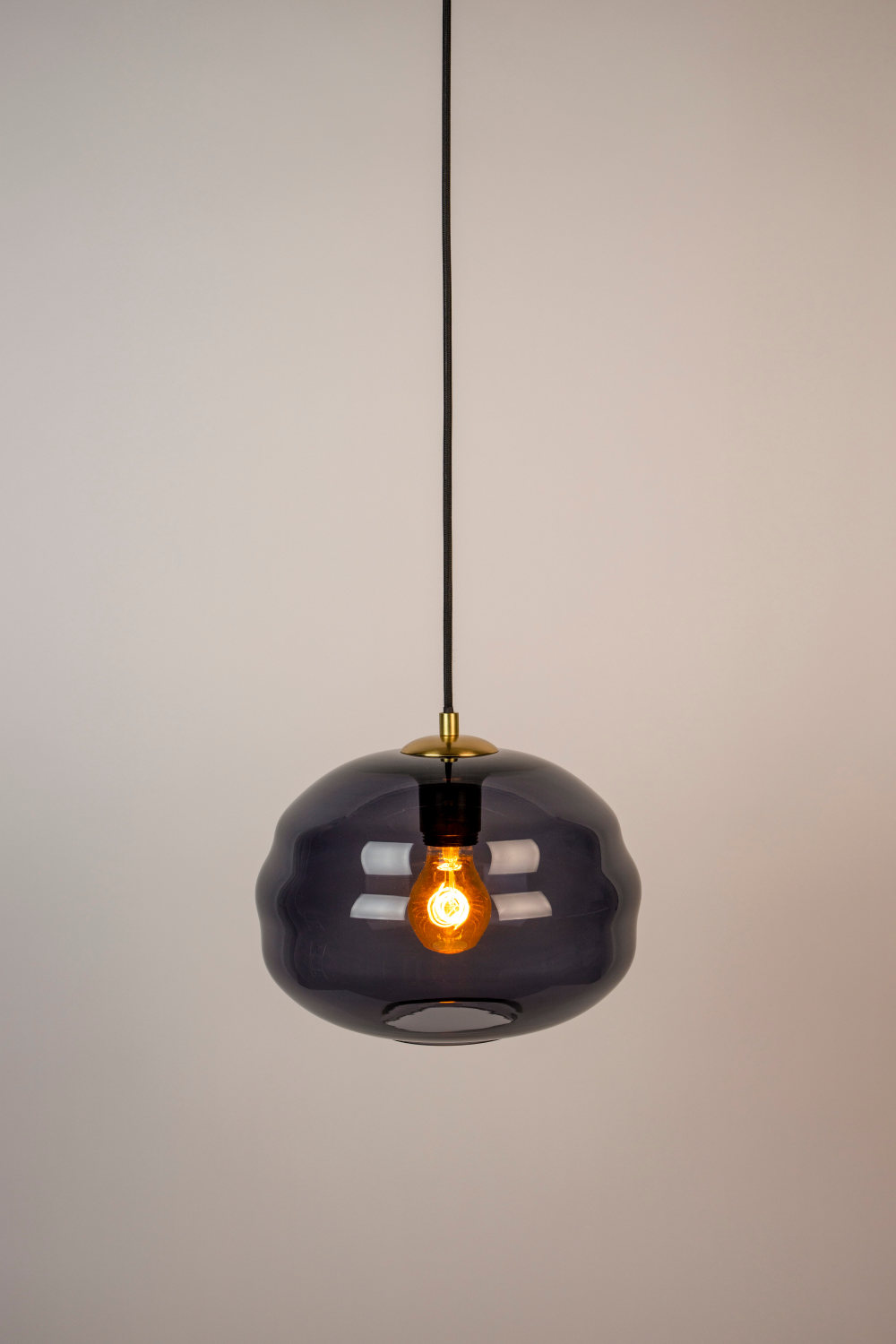 Sculptural Pendant Lamp | DF Lauren | OROA.com