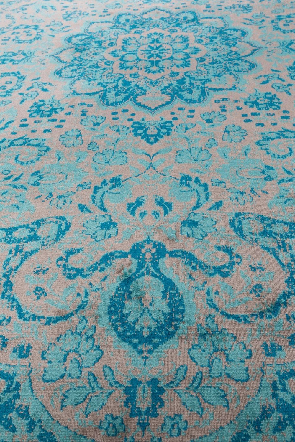 Blue Oriental Carpet 5' x 7'5" | DF Chi | Oroatrade.com