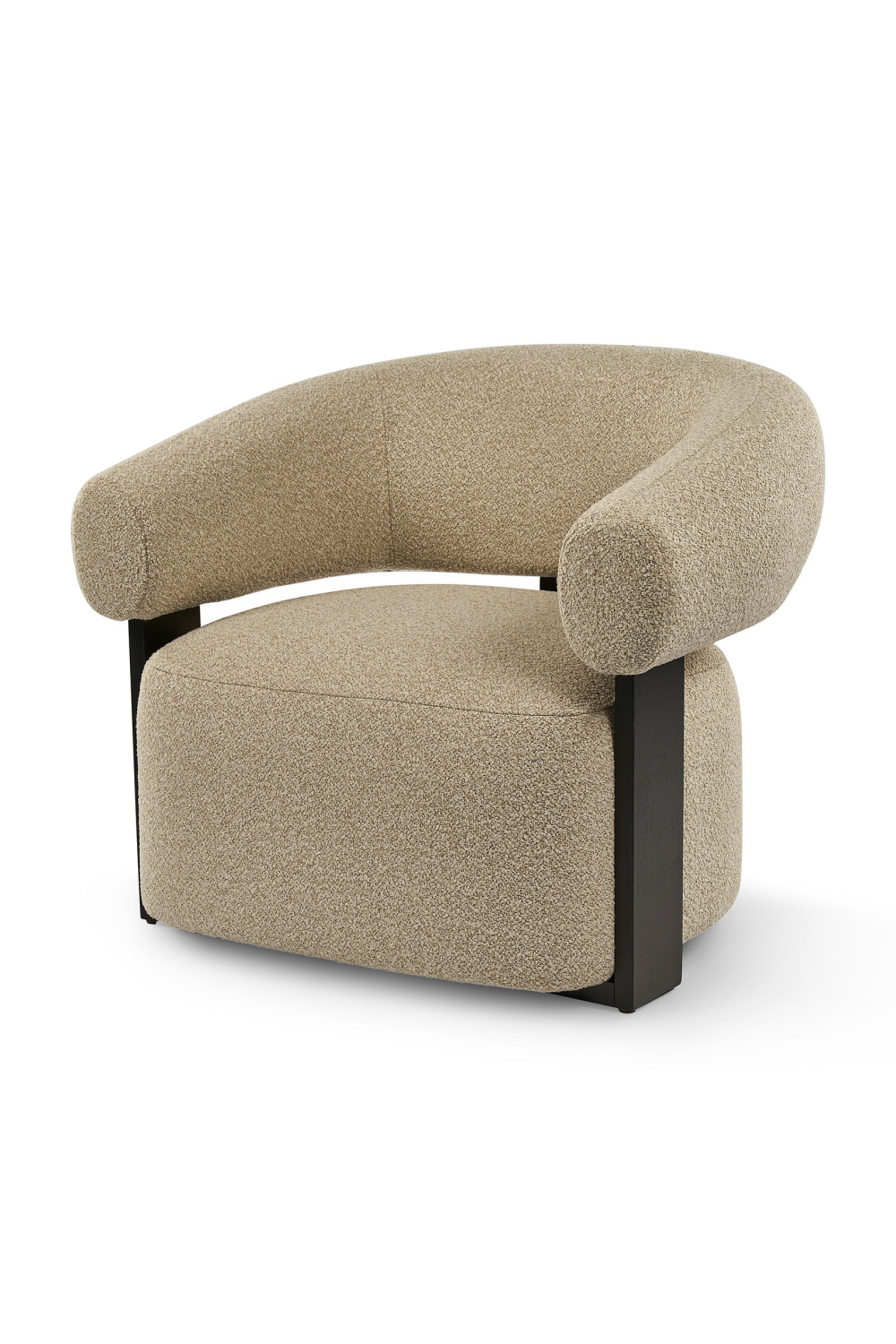 Curved Occasional Chair | Liang & Eimil Botega | Oroa.com