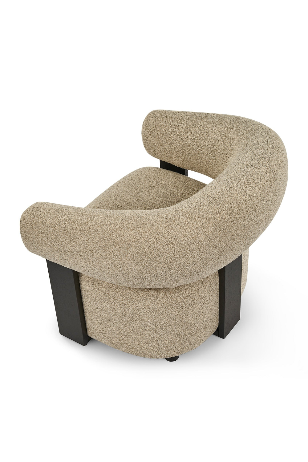 Curved Occasional Chair | Liang & Eimil Botega | Oroa.com