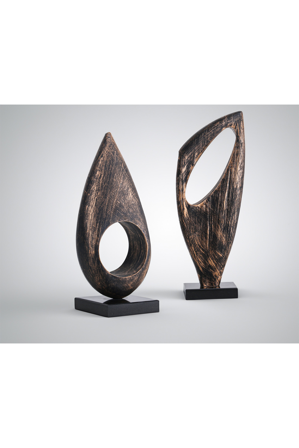 Antique Bronze Sculpture | Liang & Eimil Armando | Oroa.com