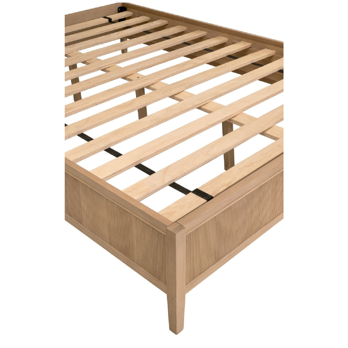   Natural Oak Queen Bed | Oroa.com