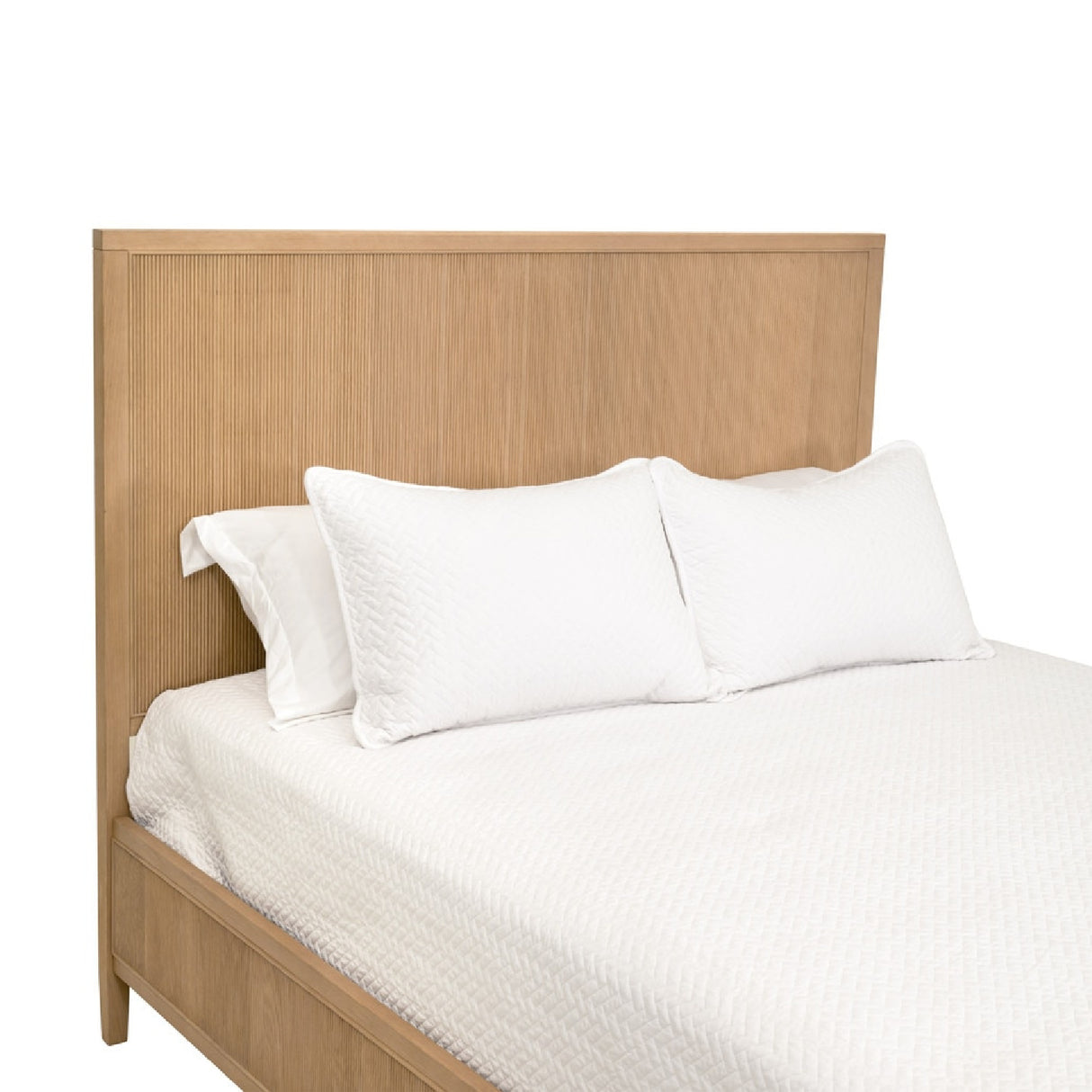   Natural Oak Queen Bed | Oroa.com
