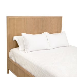   Natural Oak Queen Bed | Oroa.com