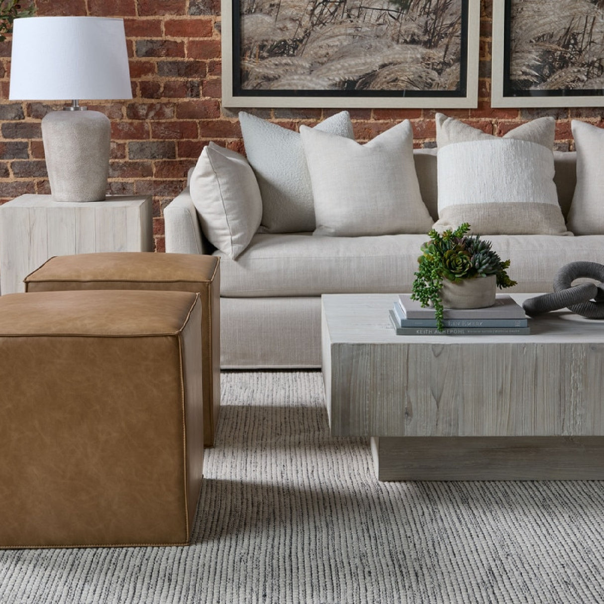   Cream Slipcover Sofa | Oroa.com