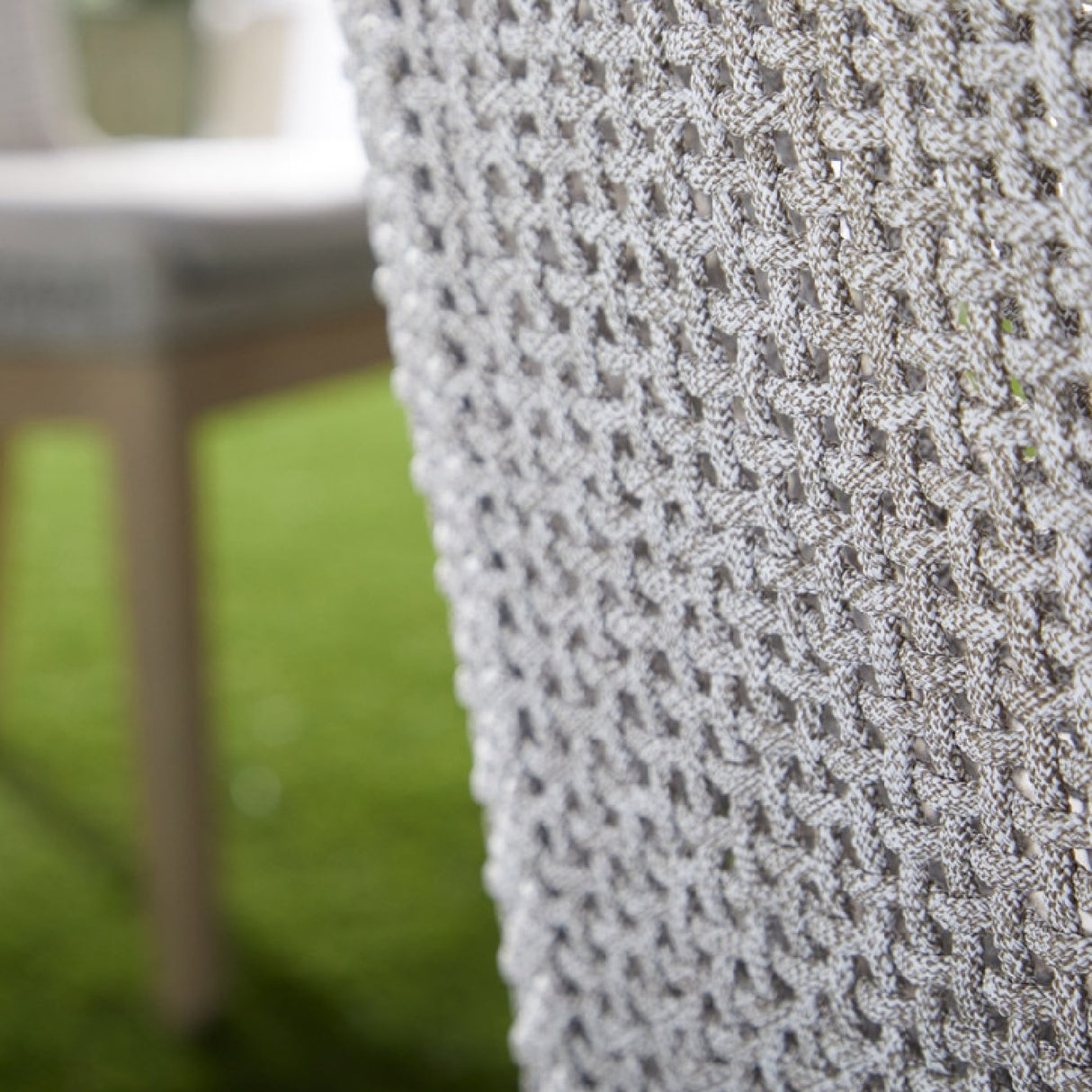   White Rope Outdoor Dining Chairs (2) | Oroa.com