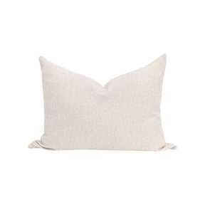 Minimalist Dutch Pillows (2) | Living Essentials The Basic – front view