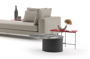 Angled Metal Leg Sofa | Marac Elvis | Oroa.com