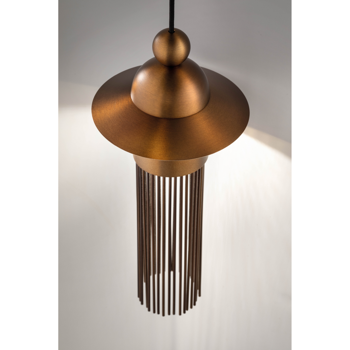 Metal Rods Pendant Lamp | Masiero Nappe | Oroa.com