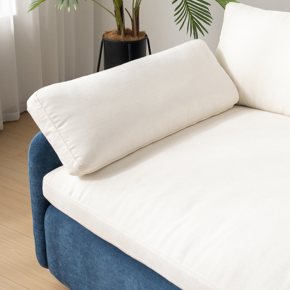 Blue Cream Oversized Chenille Armchair | OROA