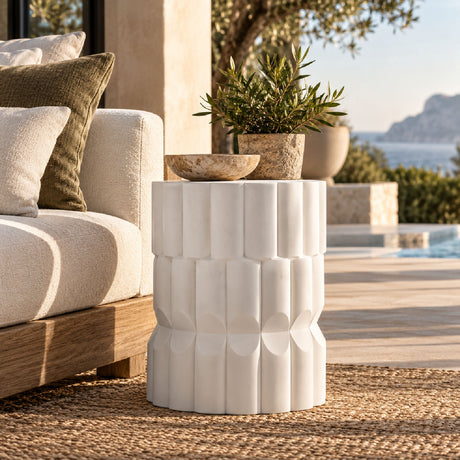 Indoor/Outdoor Concrete Side Table | OROA