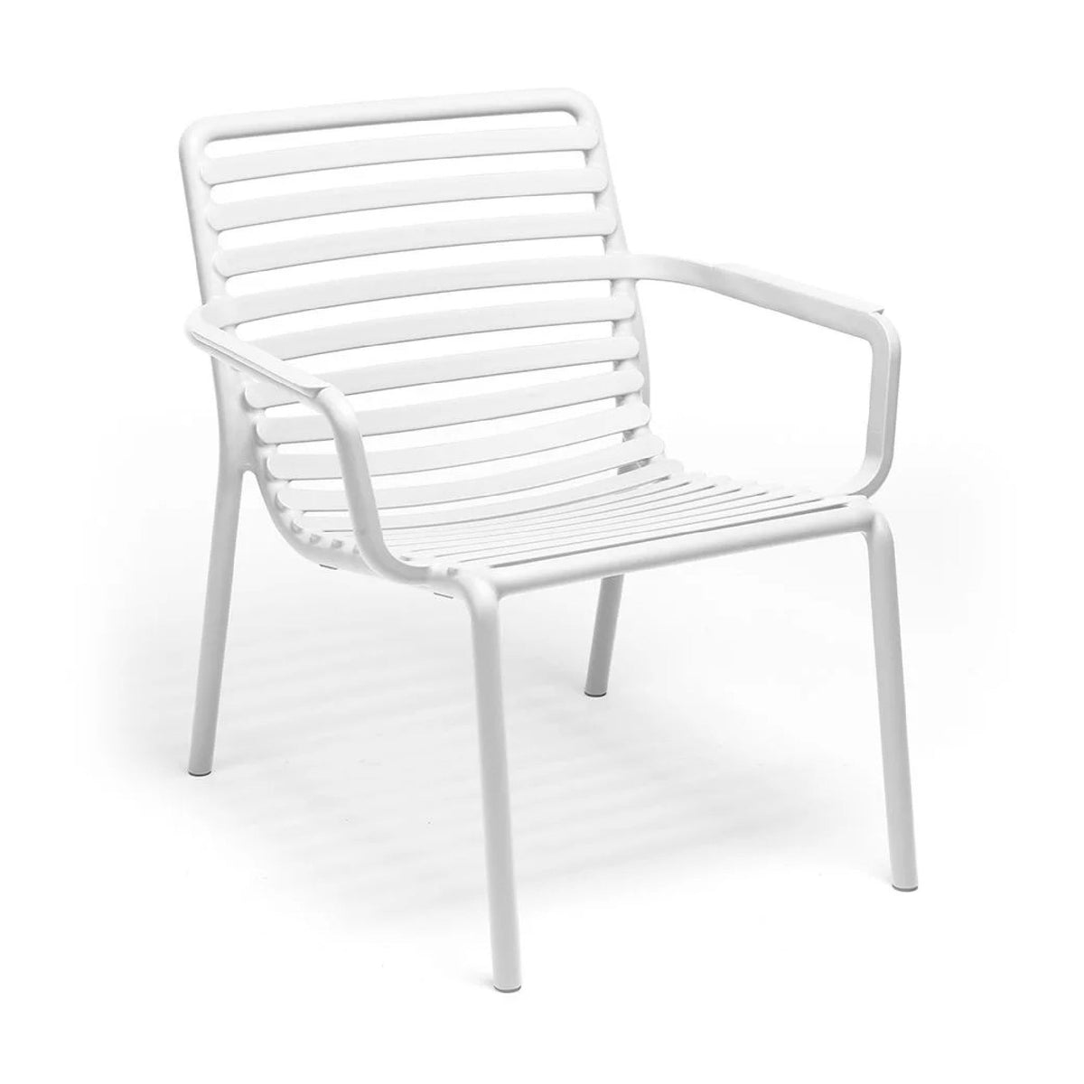 Slatted Stackable Outdoor Lounge Chair | Nardi Doga | Italian