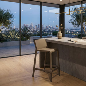   Minimalist Counter Stool | Oroa.com