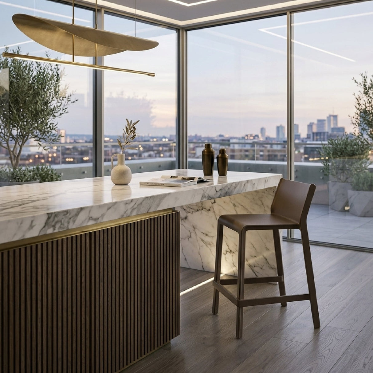   Minimalist Counter Stool | Oroa.com