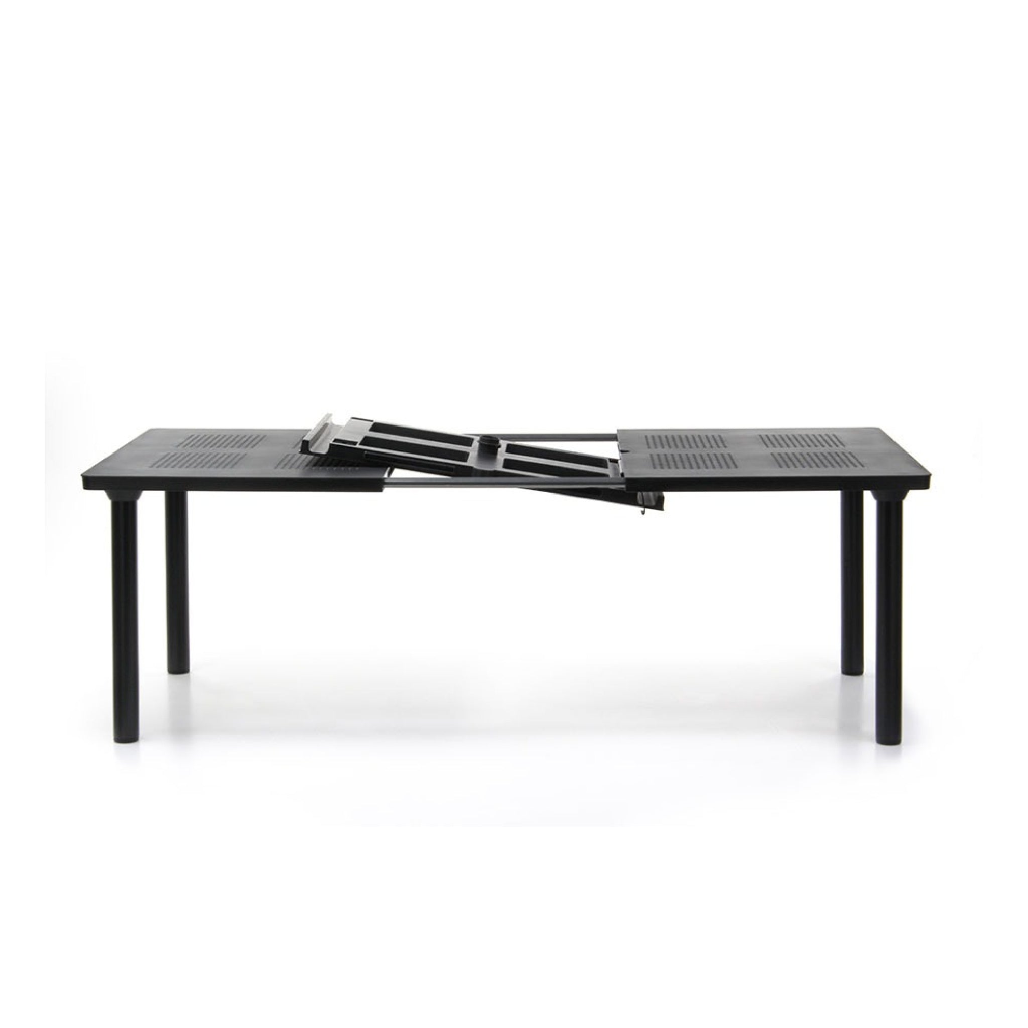 Extendable Outdoor Dining Table with Umbrella Hole | Nardi | OROA