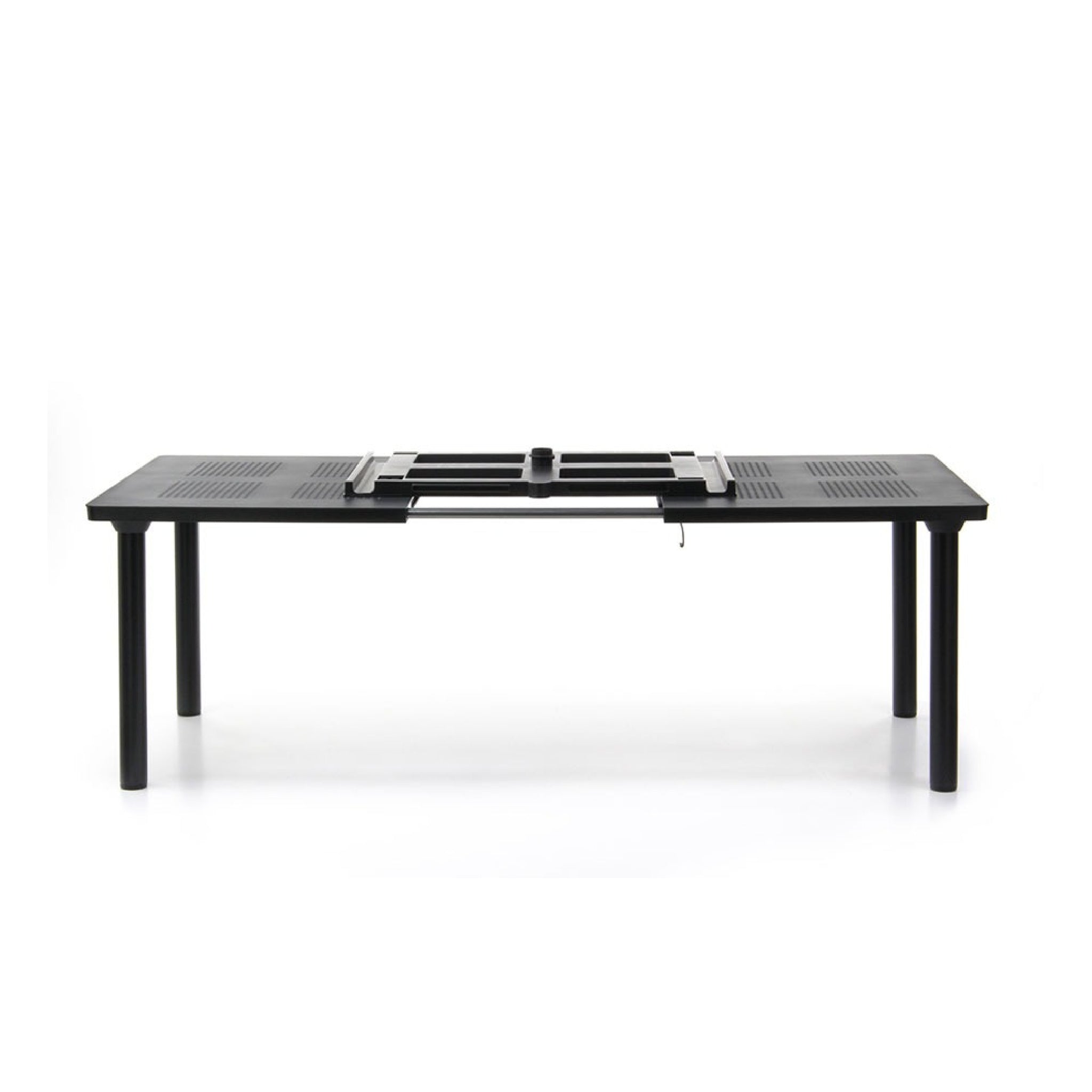 Extendable Outdoor Dining Table with Umbrella Hole | Nardi | OROA