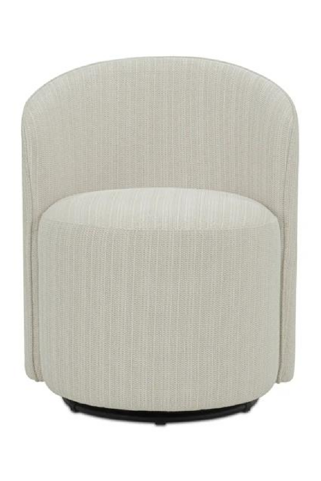 Outdoor Swivel Dining Chair | Novi Living Sylvie | Oroa.com