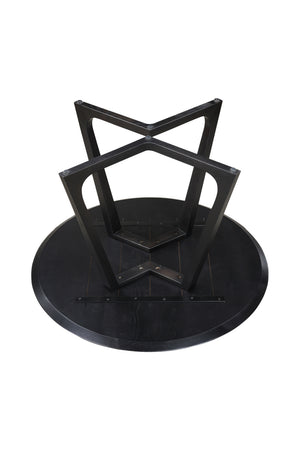 Sculptural Base Round Dining Table | Novi Living Godenza | Oroa.com